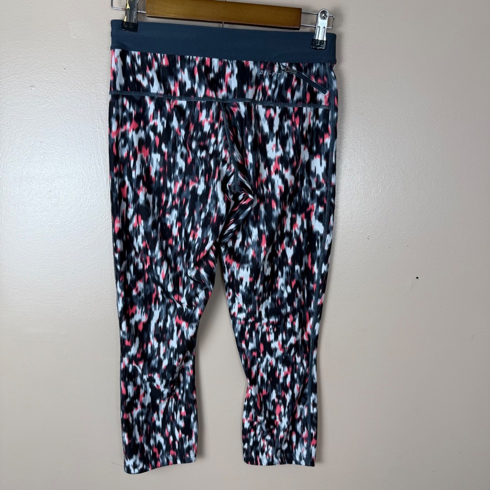 SALE Nike Dri Fit Womens Athletic Capris Leggings Abstract Print Size S - Picture 10 of 16
